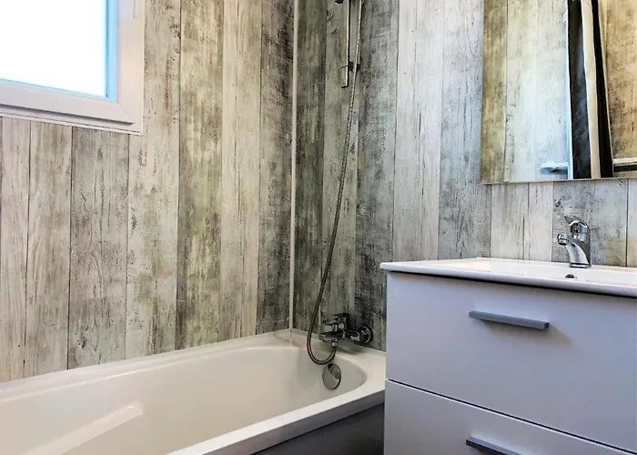 Georges De Didonne - Agreable Renove A Proximite De La Lejlighed