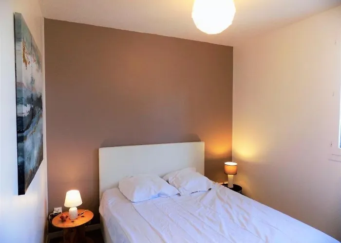 Georges De Didonne - Agreable Renove A Proximite De La *